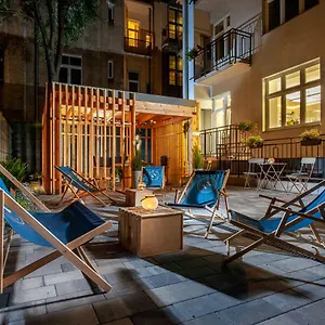 https://amber-design-residence.krakowhotelspoland.com
